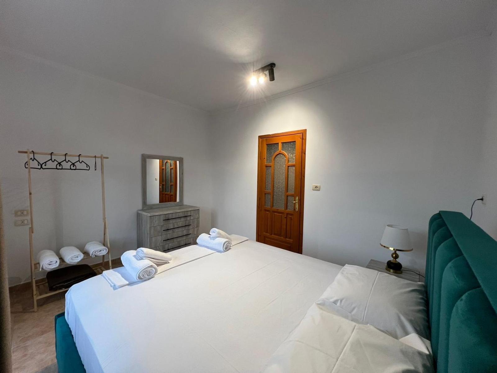 Sajmir Suites Përmet Exteriör bild