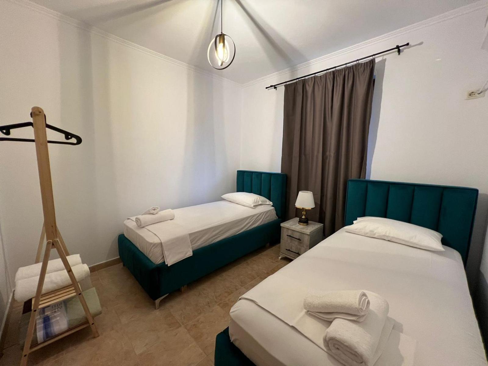 Sajmir Suites Përmet Exteriör bild
